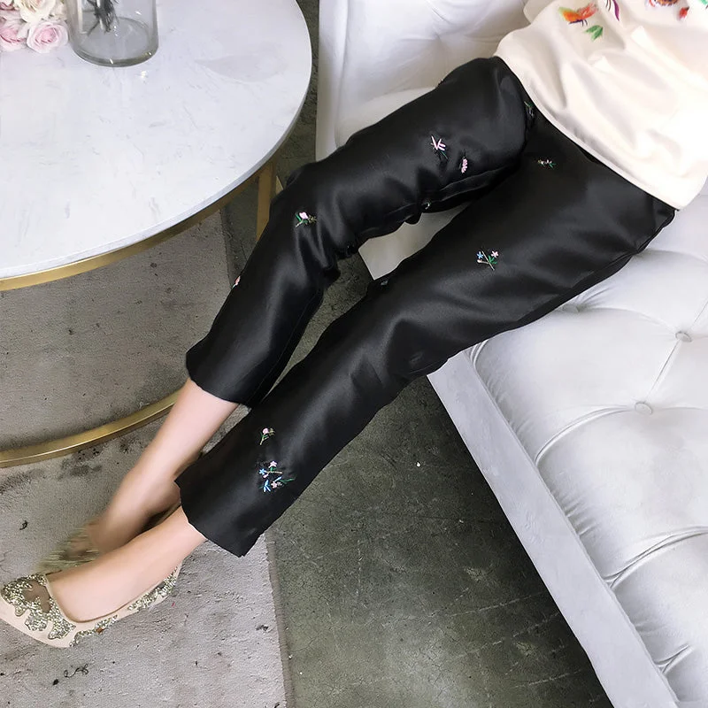 Floral Embroidery Chinese Style Long Women's Pants