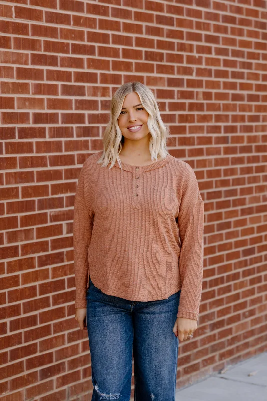 Delaney Waffle Knit Top | Terracotta